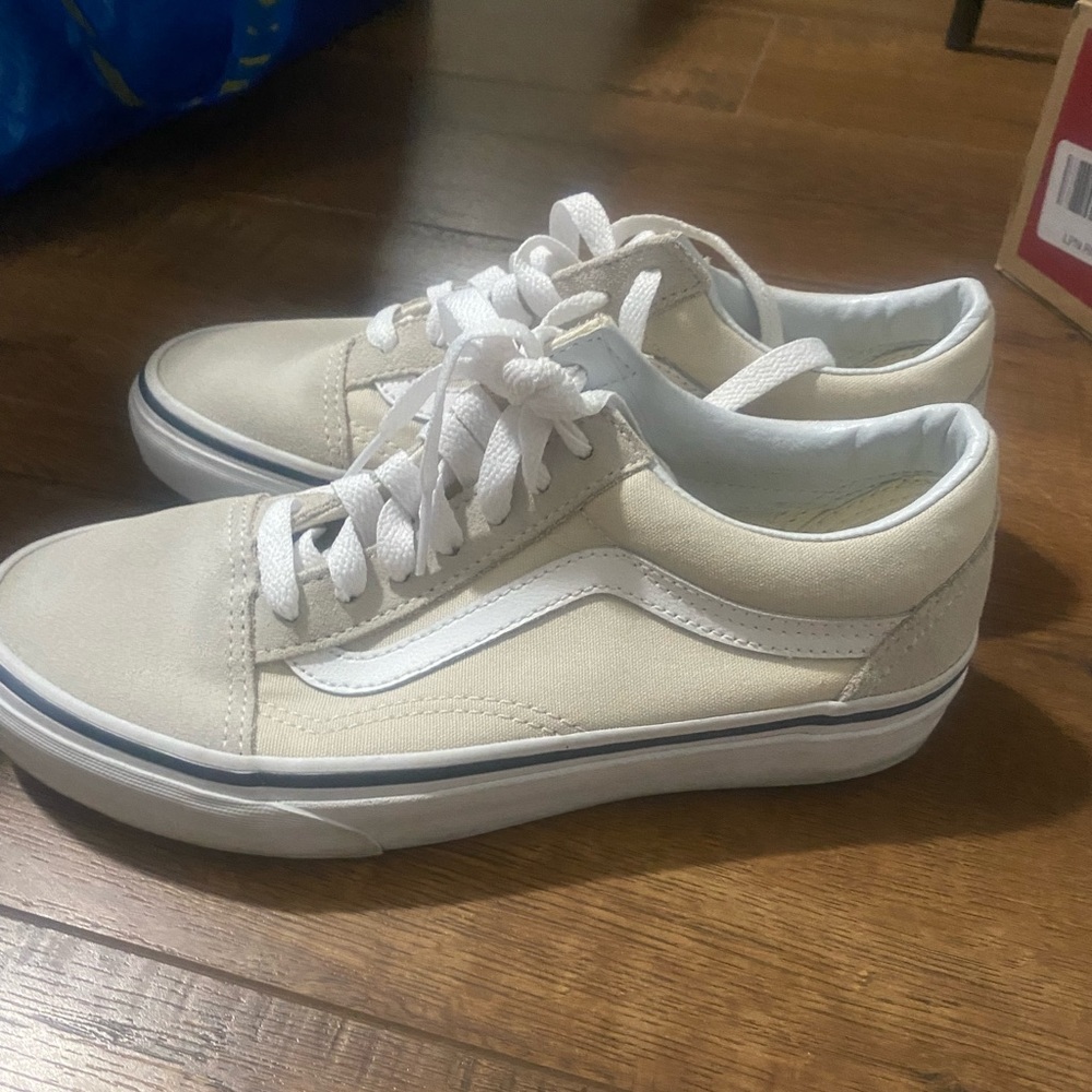 Vans old skool birch/true white sneakers W6. M4.5